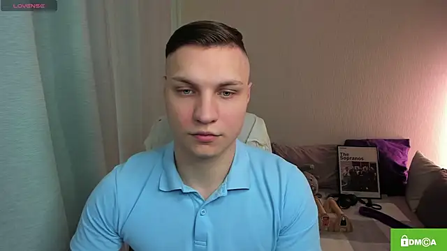 handsome guy01 online show from April 2026 11:38:02 AM