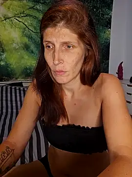 Snapshot of Lenchen_ chatting on July 2026 07:29:01 PM Lenchen online show from July 2026 07:29:01 PM