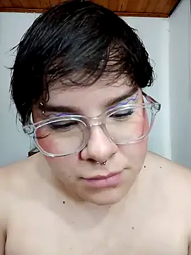 amalia love online show from December 2024 02:22:01 PM