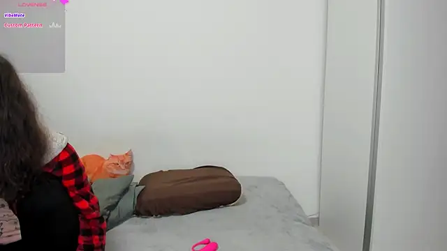 Snapshot of ravenousbiter chatting on March 2025 09:16:02 PM ravenousbiter online show from March 2025 09:16:02 PM