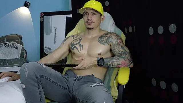 Alex motta online show from April 2026 03:33:01 AM