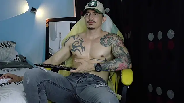 Alex motta online show from April 2026 03:26:02 AM