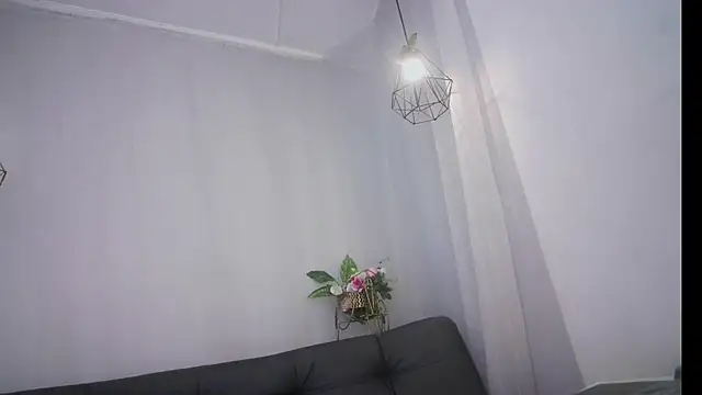 Snapshot of Aurora_ath chatting on January 2025 08:11:01 AM Aurora ath online show from January 2025 08:11:01 AM