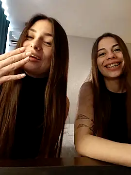 Snapshot of ShySonya chatting on May 2026 07:17:01 AM ShySonya online show from May 2026 07:17:01 AM