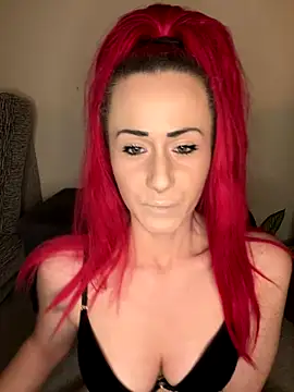 Snapshot of SweetSolez chatting on December 2025 10:25:01 PM SweetSolez online show from December 2025 10:25:01 PM