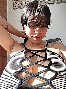 Snapshot of Alexandra_65 chatting on November 2025 08:00:01 PM Alexandra 65 online show from November 2025 08:00:01 PM