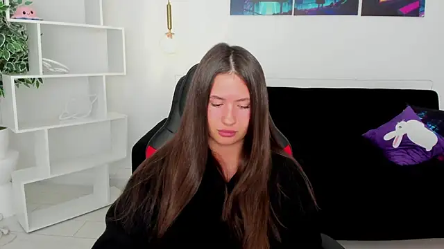 milaleoneli online show from November 2025 03:06:01 AM