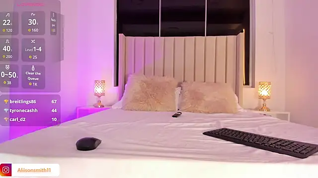 Snapshot of Aliison_Smith chatting on December 2025 04:18:02 AM Aliison Smith online show from December 2025 04:18:02 AM