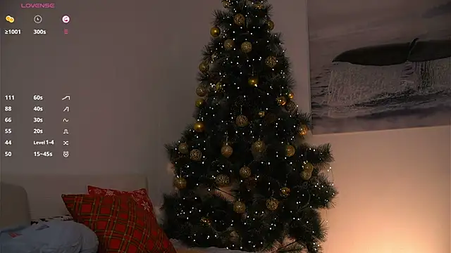 emilianorth  online show from December 2024 01:17:01 PM