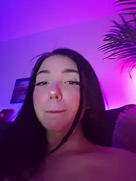 AveryWillow online show from February 2026 03:15:02 AM