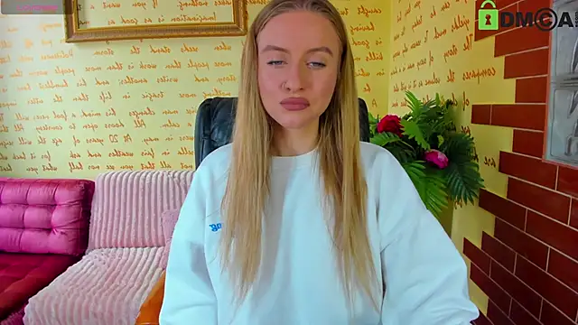 Snapshot of alexa_glory chatting on November 2025 10:48:02 AM alexa glory online show from November 2025 10:48:02 AM