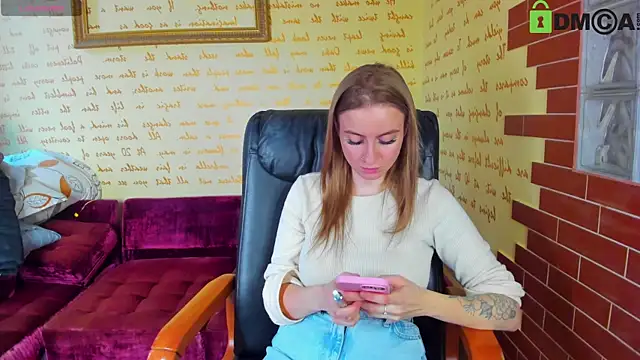 Snapshot of alexa_glory chatting on December 2025 11:19:01 AM alexa glory online show from December 2025 11:19:01 AM