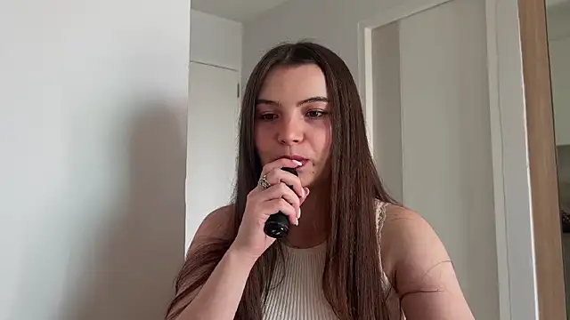 cherryelin online show from December 2024 04:17:02 AM