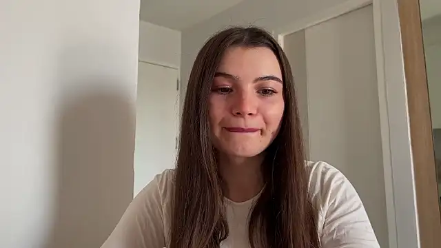 cherryelin online show from December 2024 05:17:01 AM