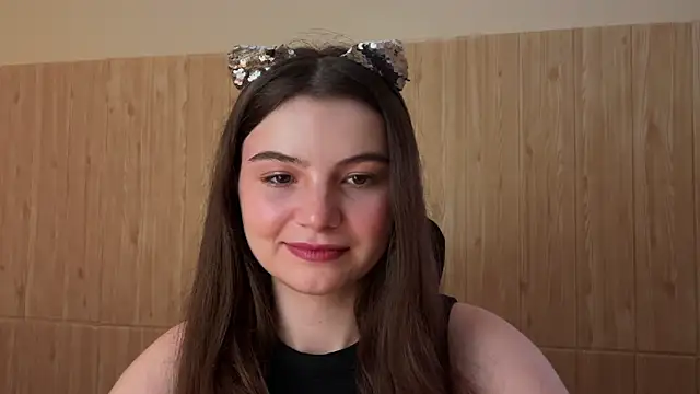 cherryelin online show from February 2025 04:31:01 AM