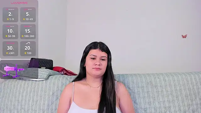 Elalove  online show from April 2026 07:31:01 AM