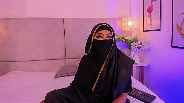 Snapshot of naomiii__ chatting on November 2025 12:00:02 PM naomiii online show from November 2025 12:00:02 PM