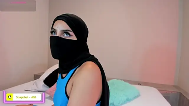 naomiii   online show from April 2026 12:22:01 PM