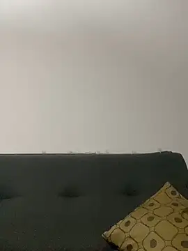 LCarreraa online show from February 2025 12:24:01 AM