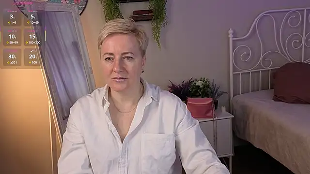 Snapshot of Nika_Smit chatting on May 2026 05:13:01 AM Nika Smit online show from May 2026 05:13:01 AM