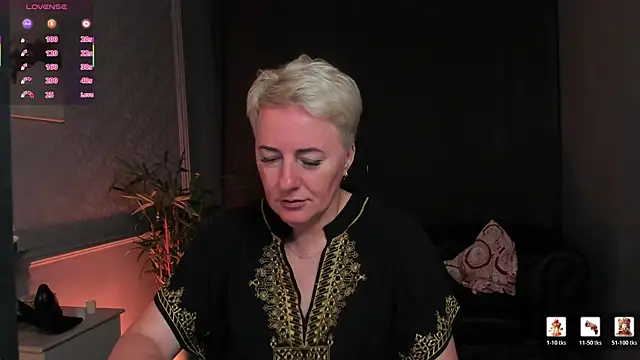 Nika Smit online show from July 2026 05:13:01 AM