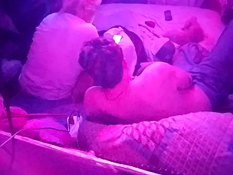 Snapshot of cockringkelley97 chatting on April 2026 04:00:01 AM cockringkelley97 online show from April 2026 04:00:01 AM