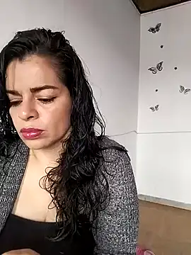 NATHALIA-28  online show from February 2025 01:35:02 PM