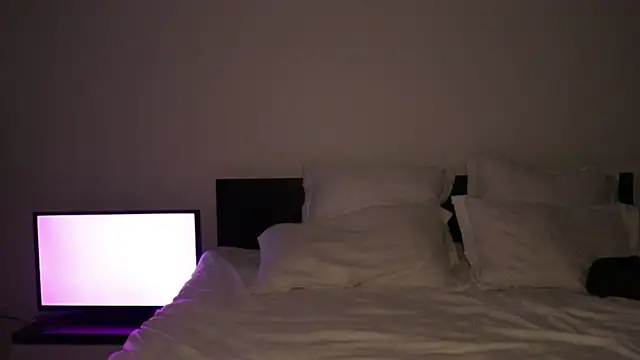 IvyKaelani online show from April 2026 11:15:02 AM