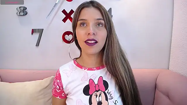 Snapshot of 1Sloppy_Fox4 chatting on February 2025 08:38:01 AM 1Sloppy Fox4 online show from February 2025 08:38:01 AM