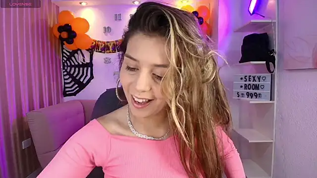 Snapshot of 1Sloppy_Fox4 chatting on October 2025 08:51:02 PM 1Sloppy Fox4 online show from October 2025 08:51:02 PM