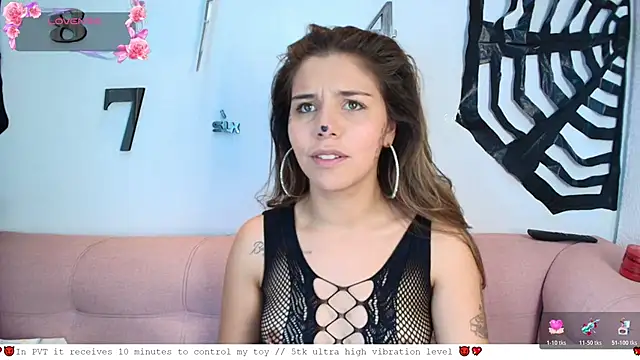 Snapshot of 1Sloppy_Fox4 chatting on October 2025 04:51:02 AM 1Sloppy Fox4 online show from October 2025 04:51:02 AM