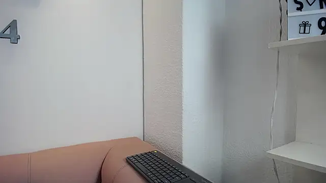 Snapshot of 1Sloppy_Fox4 chatting on December 2025 05:01:02 AM 1Sloppy Fox4 online show from December 2025 05:01:02 AM