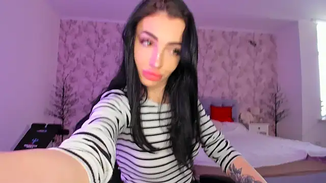 Snapshot of NancyLovee_ chatting on January 2026 12:32:01 PM NancyLovee online show from January 2026 12:32:01 PM