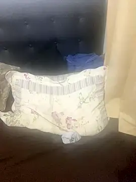 gloria7v05 online show from December 2025 02:41:01 AM