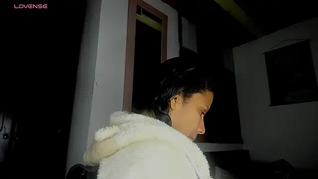 Nenita Hot  online show from October 2025 04:07:01 AM