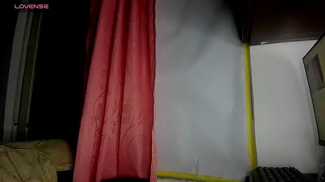 Nenita Hot  online show from October 2025 01:06:01 AM