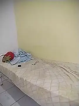 Snapshot of aghata_bbolsa chatting on December 2024 09:55:01 PM aghata bbolsa online show from December 2024 09:55:01 PM