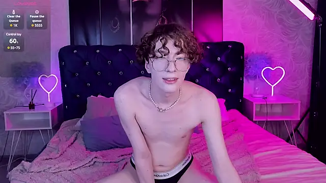 TrevorBenson online show from January 2025 07:04:02 PM