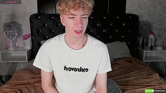 TrevorBenson online show from October 2025 06:16:02 PM