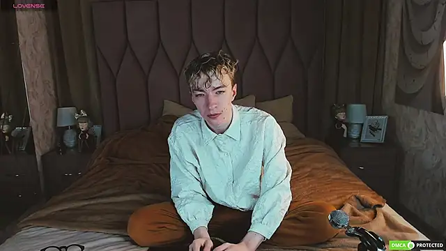 TrevorBenson online show from December 2025 03:01:01 AM