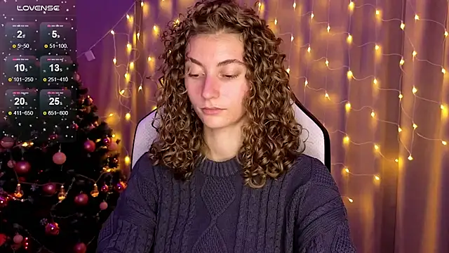 lady curls online show from December 2024 11:08:02 PM