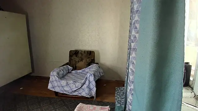 elis gabbi online show from April 2026 06:52:01 AM