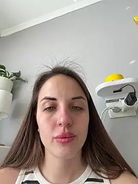 AmiLavs online show from April 2026 08:37:01 AM