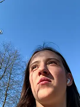 Snapshot of EmilyWi_ chatting on March 2025 01:59:02 PM EmilyWi online show from March 2025 01:59:02 PM