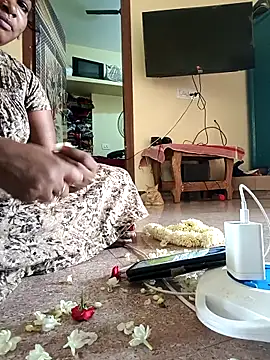 Pavitra78 online show from March 2025 03:43:01 AM