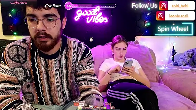 MrAndMrsSavage online show from December 2024 08:33:01 PM