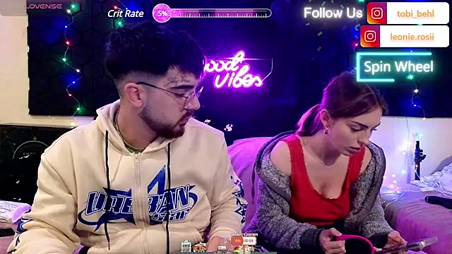 MrAndMrsSavage online show from December 2024 08:04:02 PM