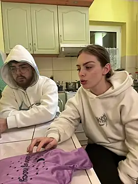 MrAndMrsSavage online show from February 2025 09:03:02 PM