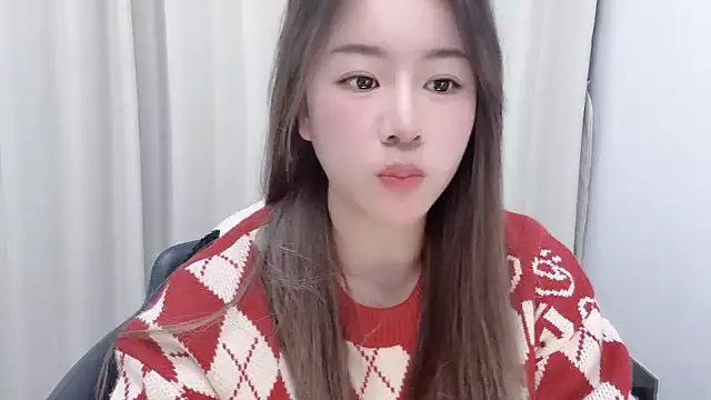 Snapshot of chloe-01 chatting on December 2024 12:58:02 PM chloe-01 online show from December 2024 12:58:02 PM