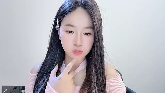 Snapshot of chloe-01 chatting on December 2025 03:48:01 AM chloe-01 online show from December 2025 03:48:01 AM